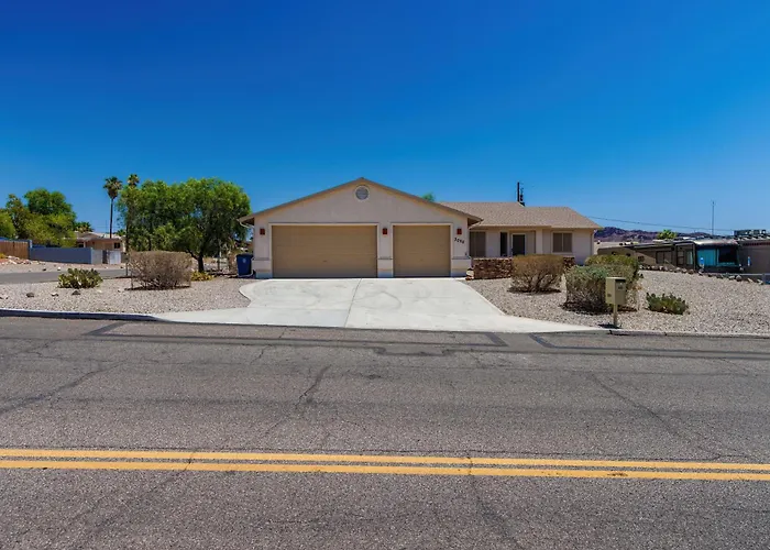 Breezing Southwind Boat Garage Holiday home Lake Havasu City
